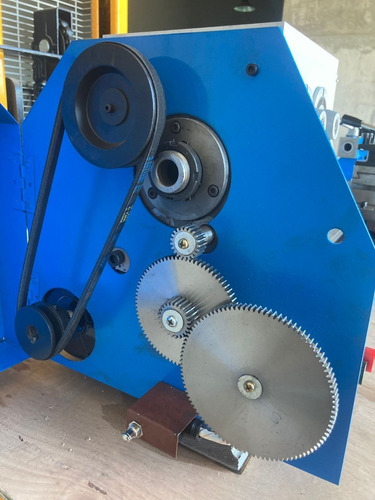Imagen 4 de 9 de Torno Sobremesa 520x200 -550 Watt