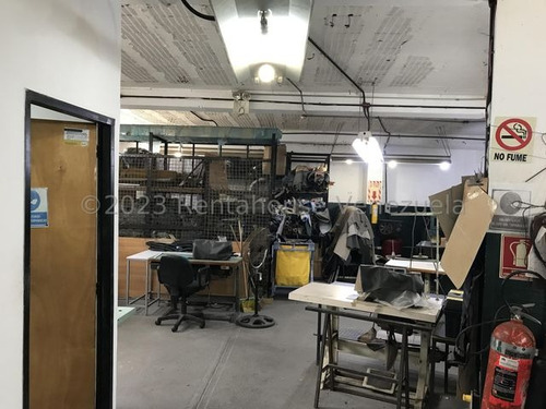 Se Vende Galpón En Boleíta Sur 24-5359 Cs