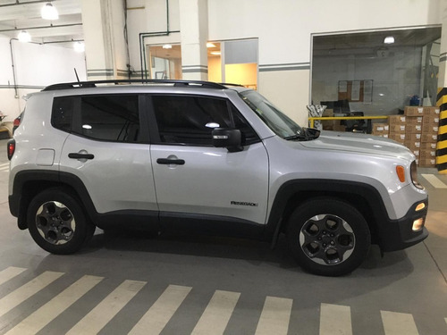 Jeep Renegade Sport 1.8 M/t #pp