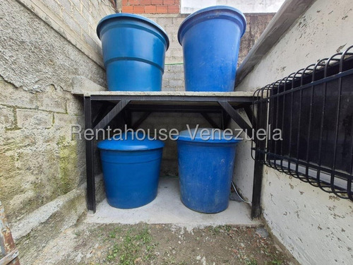 Casa En Baruta En Venta Calle Cerrada #26-354 Dreidy G