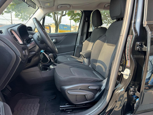 Jeep Renegade Longitude 1.8 4x2 Flex 16V Aut.
