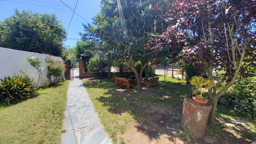 Imagen 2 de 8 de Alquiler Villa Gesell 4 / 5 / 6 Personas Barrio Norte