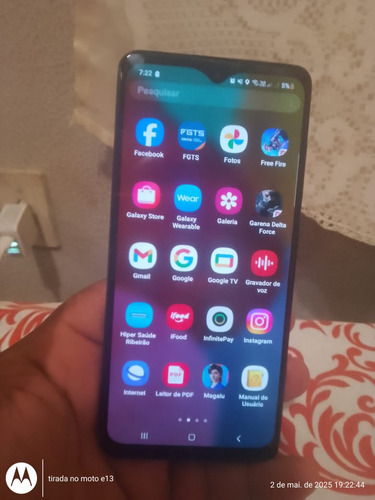 Vendo Um Celular A51 Com A Função Nfc