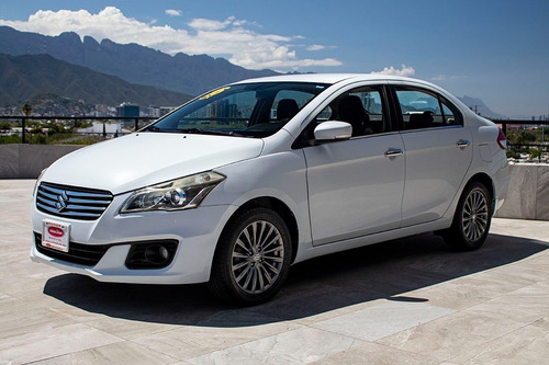 Imagen 3 de 8 de Suzuki Ciaz Glx 2016