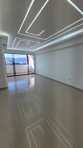 Apartamento En Venta En Las Chimeneas