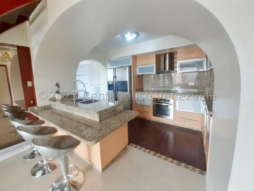 Apartamento En Venta En Los Naranjos Del Cafetal Con Espectacular Vista Al Ávila