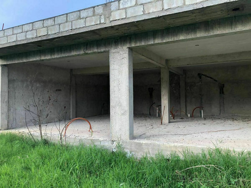 Terreno Comercial Con Locales En Zona Altamente Poblada En Comitan.