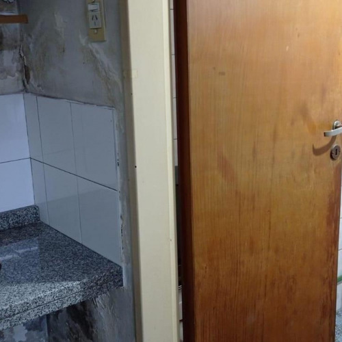Imagen 28 de 29 de Venta Directa Importante Local En Pb Y Vivienda En 1ºp. S/ H Yrigoyen 9700