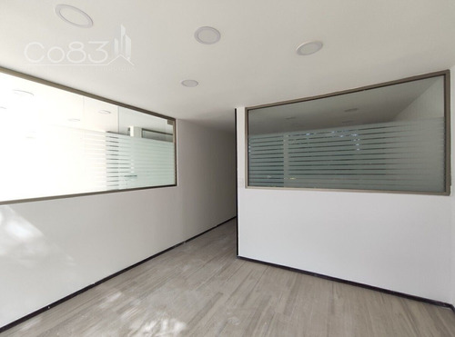 Renta - Oficina - Ejército Nacional - 104 M2 - Piso 3