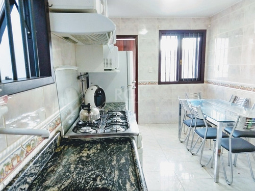 Casa Em Partenon Com 5 Dormitórios - Lu430140