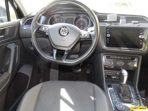 Imagen 12 de 25 de Volkswagen Tiguan 2.0 Trendline Tsi 4motion (7 Puestos)