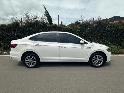 Volkswagen Virtus 1.6 Highline