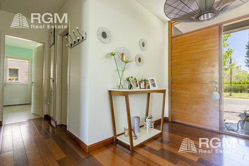 Imagen 8 de 30 de Excelente Casa En Lote Interno En Los Lagos,