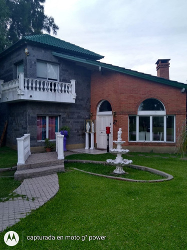 Hermosa Casa En Country Alquiler Temporario Con Piscina