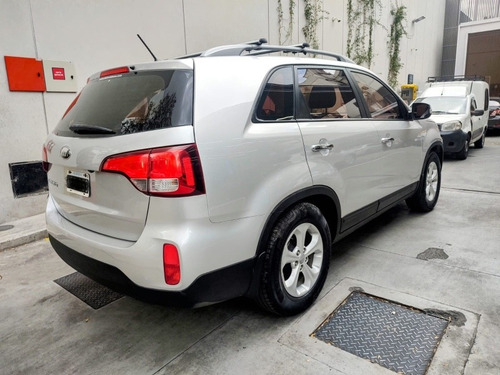Imagen 7 de 25 de Kia Sorento 2013 2012 2014 Sportage Tucson Hyundai Honda Crv