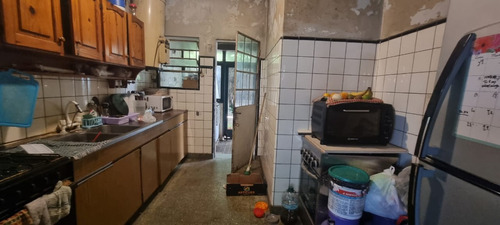 En Venta En Martin Coronado Zona Estacion Sobre Dos Lotes Propiedad A Remodelar Ideal Edificio; Zonificacion Fot 2.2 Ficha 9828