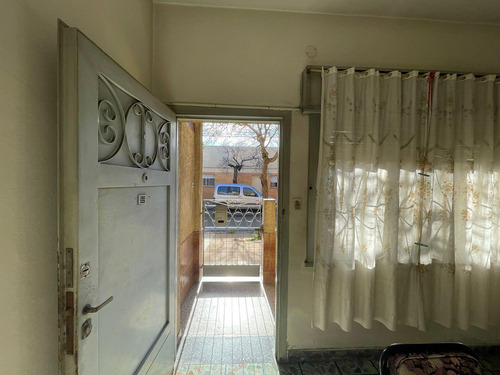 Venta En Block :dos Casas-propiedad Nueva Propiedad A Reciclar San Martin