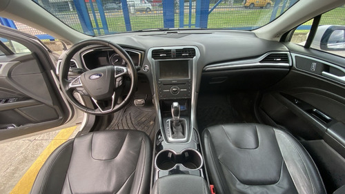 Imagen 9 de 16 de Ford Fusion