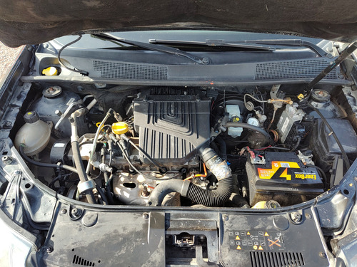 Renault Logan 1.6 Authentique 85cv