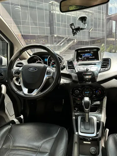 Ford Fiesta 1.6 Hatchback Titanium