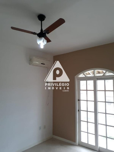 Imagem 13 de 26 de Casa Em Condomínio À Venda, 3 Quartos, 2 Suítes, 3 Vagas, Centro - Maricá/rj - 37088