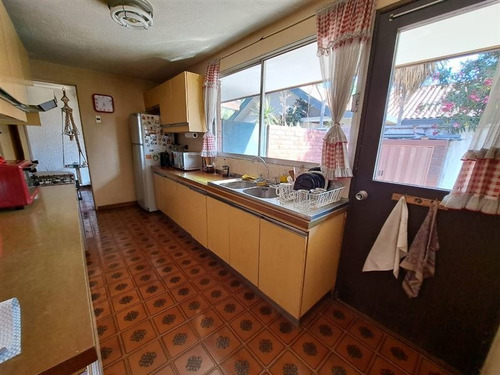 Imagen 10 de 30 de Casa En Venta De 3 Dorm. En Las Condes