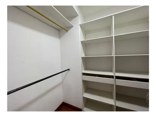 Rhbr-14213 (apto)piso 6 (poblado)