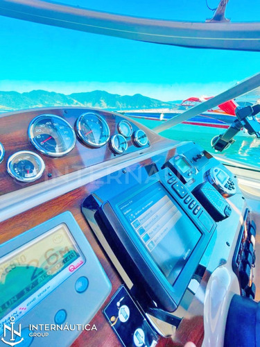 Imagem 6 de 14 de Bayliner 310 2014 Phantom Focker Ventura