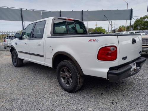 Ford F-150 4.6 Xlt V8 4x4 Space Cab