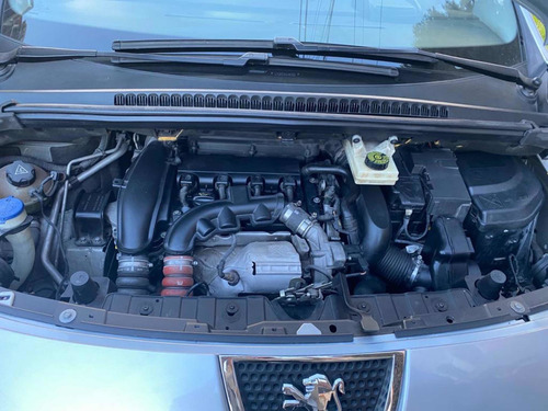 Imagen 4 de 13 de Peugeot 3008 1.6 Allure Thp 156cv 2013