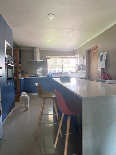 En Venta Casa, Condominio Las Mercedes, Machalí