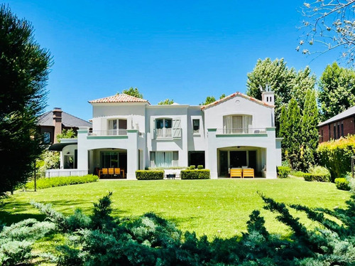 Imagen 1 de 30 de Casa - Ayres De Pilar