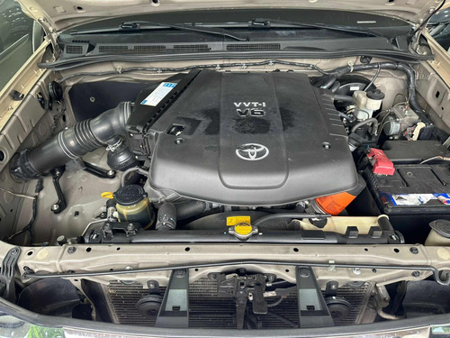 Imagen 13 de 13 de Toyota Fortuner Sr