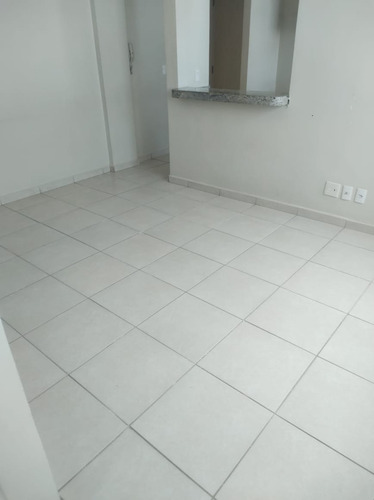 Apartamento Bem Localizado - 8º Andar