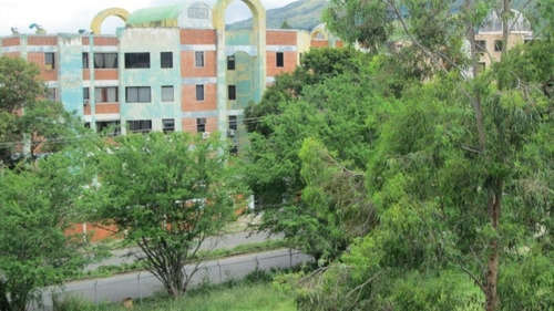 Imagen 14 de 21 de Terreno Con Proyecto Comercial Aprobado 5.917m2 Código 139296 Vende Yackeline Tovar 04145831984
