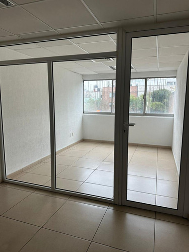 Oficinas En Renta En Río Tiber Piso 2