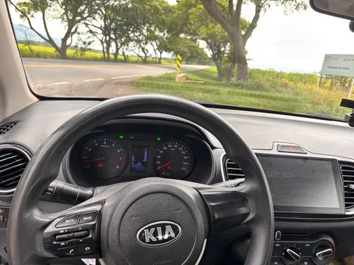 Kia Soluto