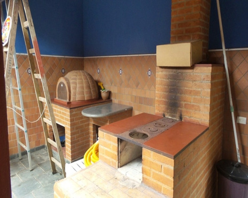 Imagem 18 de 30 de Excelente Sítio, Ideal Para Lazer, Contendo Casa Sede Arejada Em Fino Acabamento Localizado Em Juquitiba. - 204 - 32982738