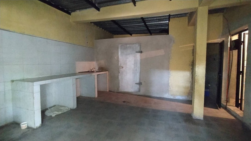 Imagen 8 de 16 de Local Comercial Casa En La Planta Alta Y Terreno 160m2 De Construccion