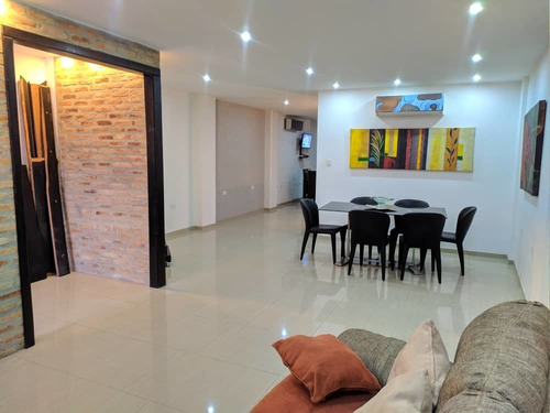 Imagen 5 de 19 de Casa Urb Bajumbal, Barrio Sucre. Adlz