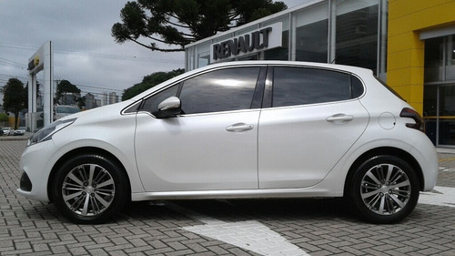 Peugeot 208 2016/2017 4426