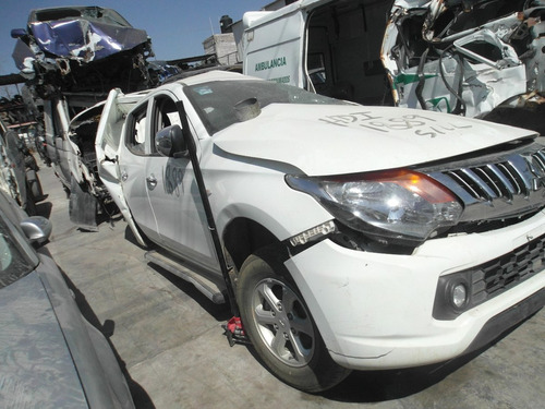 Imagen 2 de 5 de L200 Partes.