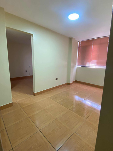 Alquilo Mini Depa ( Incluye Servicios) X Alt. C 3 De La Av. La Molina X Atento Peru