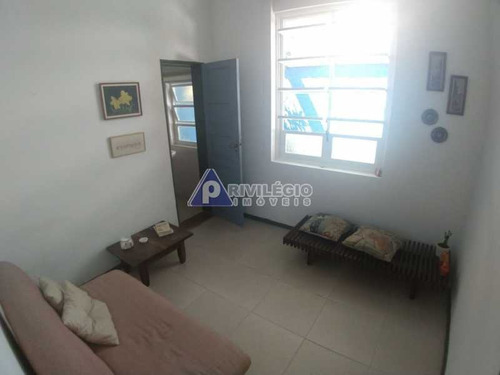 Casa De Vila À Venda, 3 Quartos, 1 Suíte, Santa Teresa - Rio De Janeiro/rj - 21637