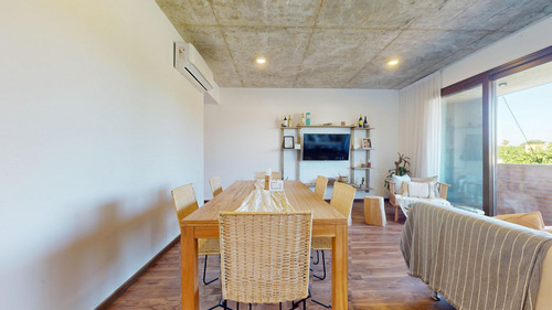 Departamento 2 Dormitorios En Venta En Gonnet