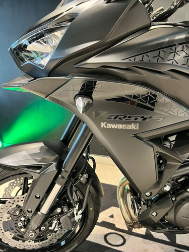 Kawasaki Versys 650cc 2024/2024