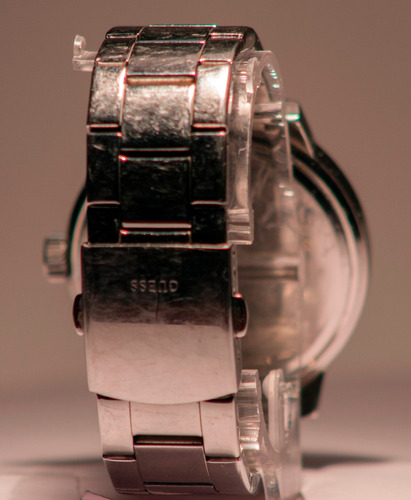 Relógio Guess - Social - Datador - 24 Hrs - Quartz - W10565g