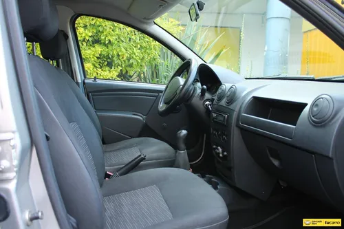 Renault Sandero 1.6 Authentique Mt