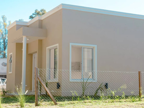 Casa 4 Amb Con Parrilla Y Pileta En Venta En Escobar De La Ribera, Loma Verde, Escobar