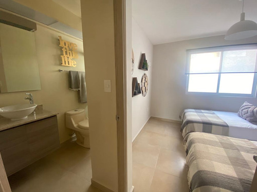 Casa Amplia En Tecamac Residencial, 3 Recamaras Y Alberca, Juegos Y Parques En Zona De Amenidades